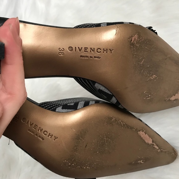 Givenchy Black Logo Signature Slides Kitten Heels - Picture 7 of 8